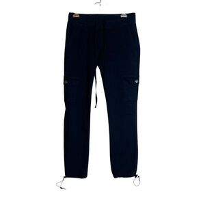 V.I.P navy cargo pants.‎ Size 5/6